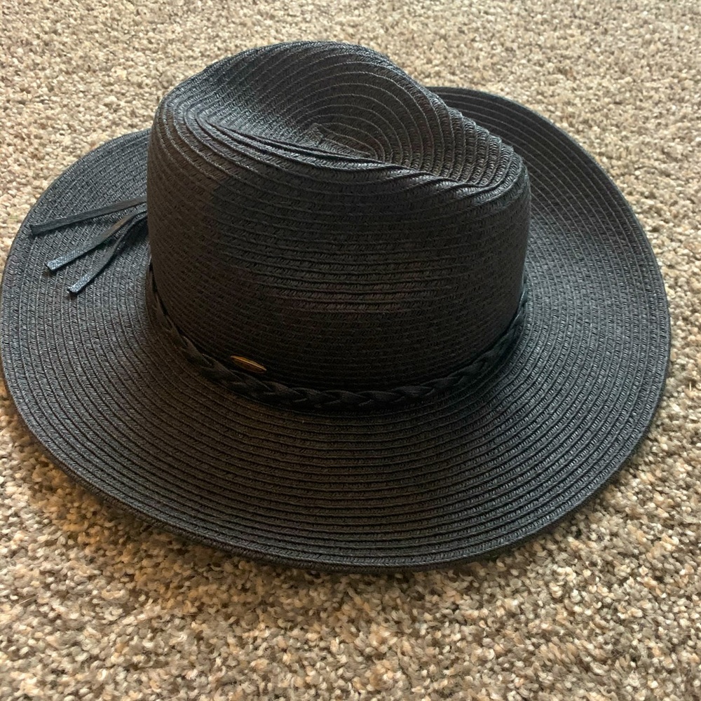 Black hat